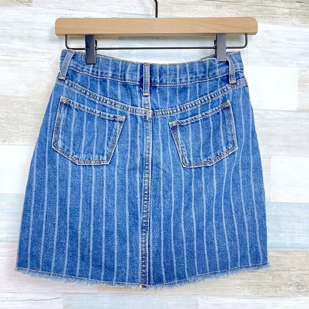 Old Navy Striped Denim Button Front Skirt Blue Medium Wash Girls Large 10 12